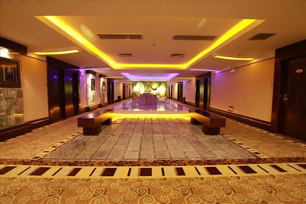Zhuhai Jin Yu Hotel China